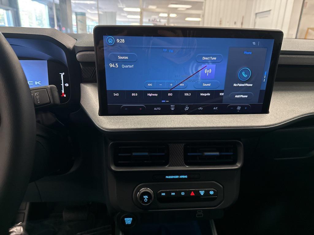 new 2025 Ford Maverick car, priced at $31,990