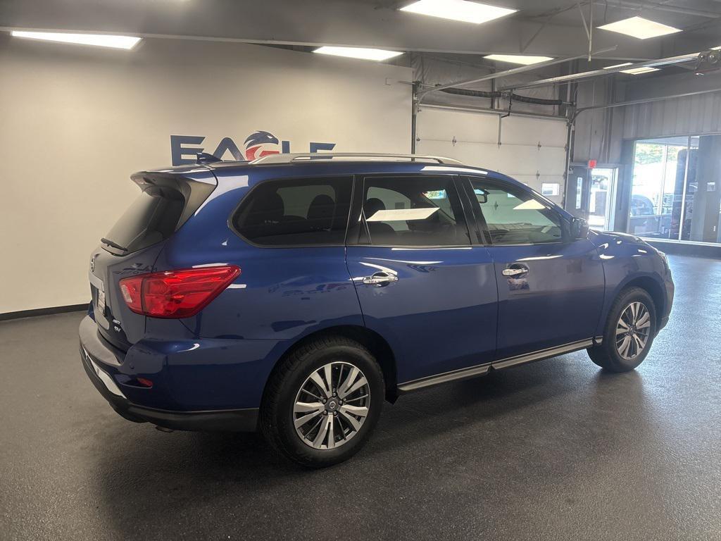 used 2020 Nissan Pathfinder car, priced at $18,490