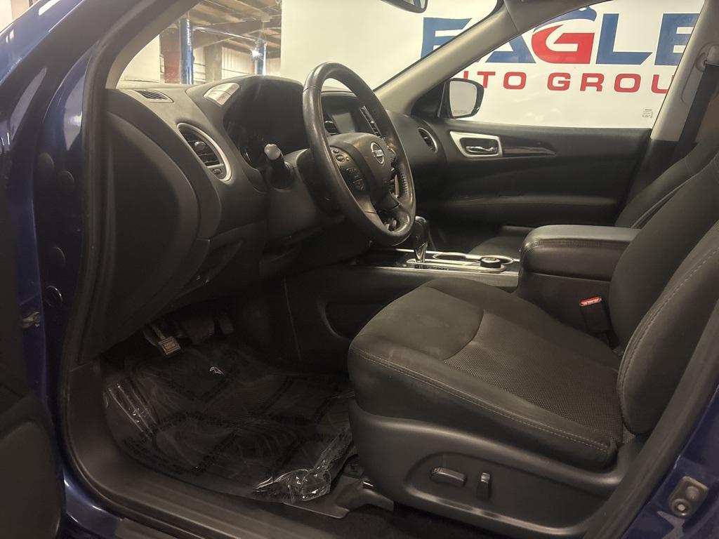 used 2020 Nissan Pathfinder car, priced at $18,490