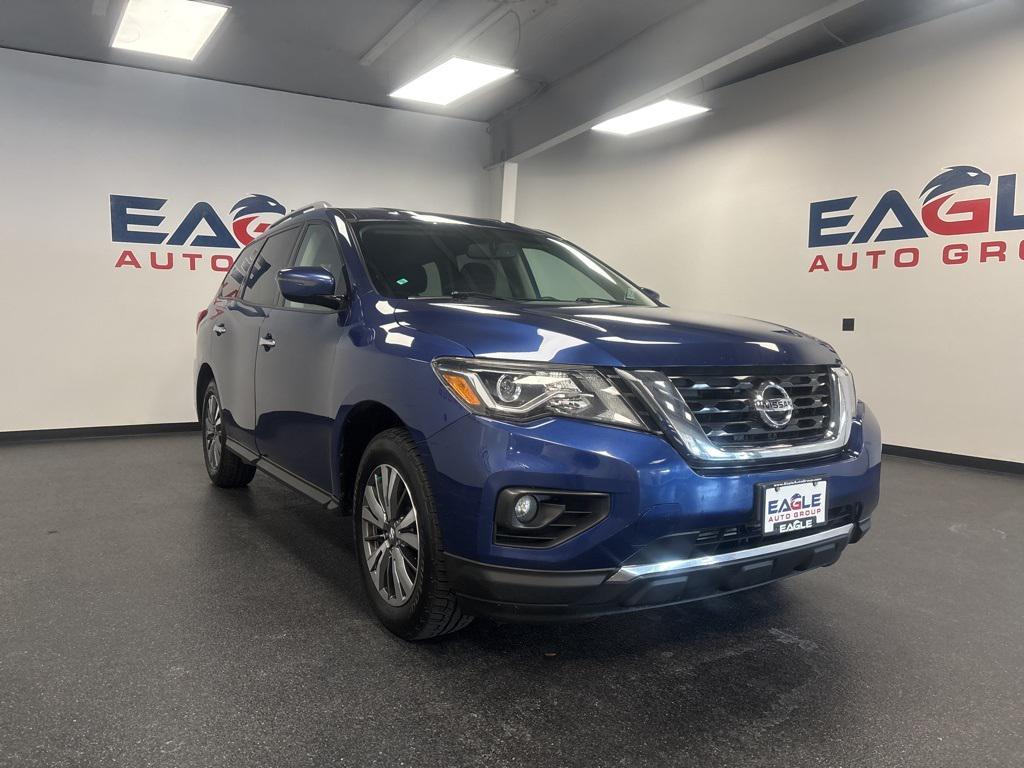used 2020 Nissan Pathfinder car, priced at $18,490