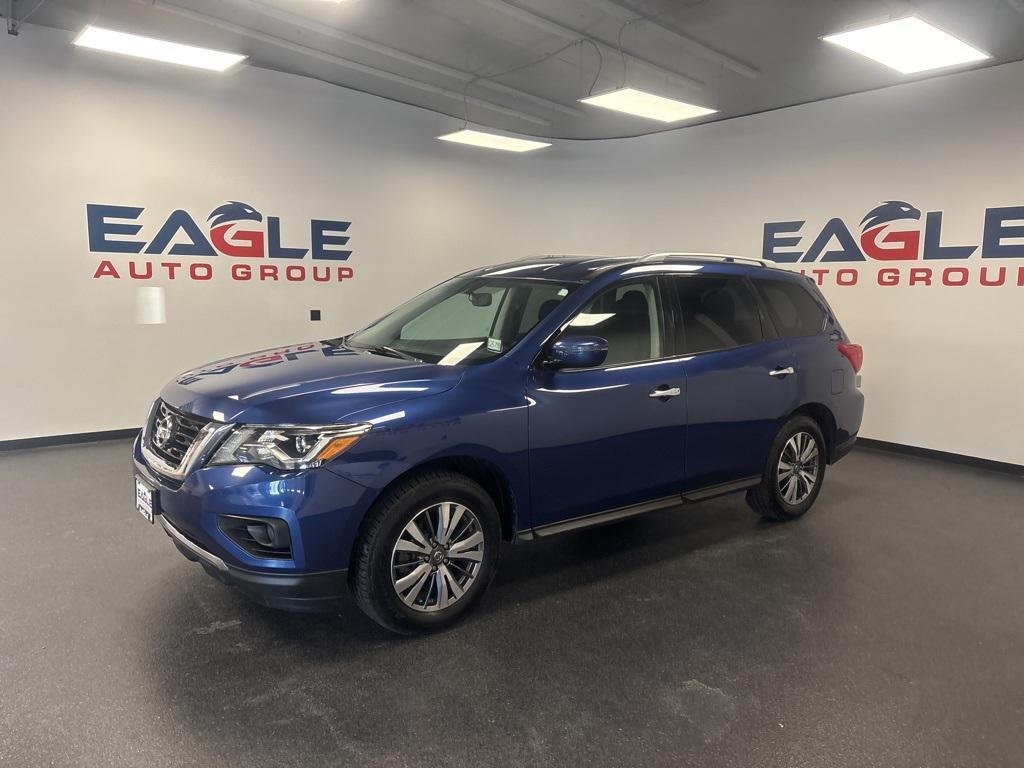 used 2020 Nissan Pathfinder car, priced at $18,490