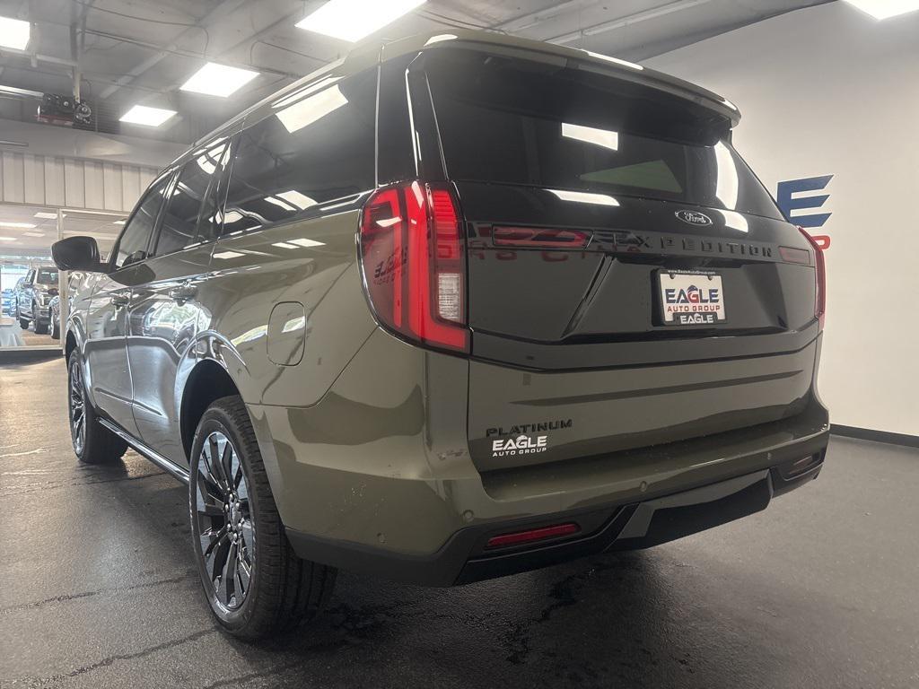 new 2025 Ford Expedition car, priced at $78,955
