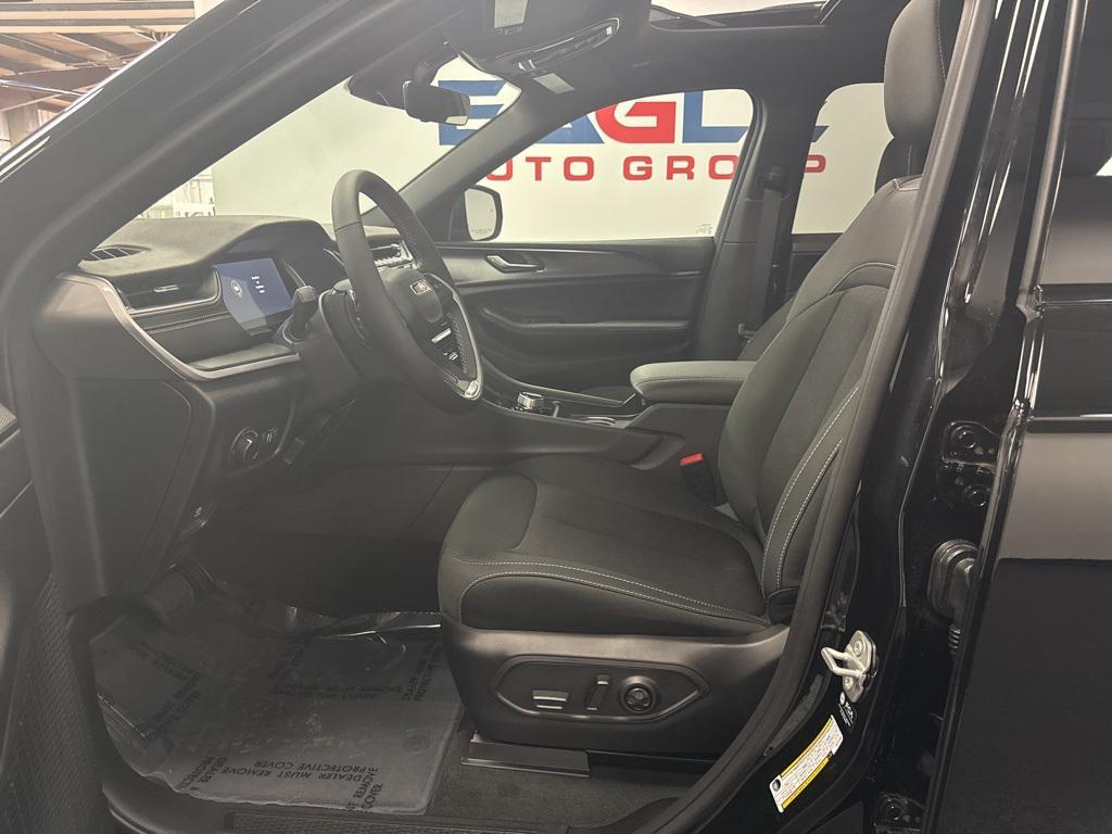 used 2025 Jeep Grand Cherokee L car, priced at $42,990