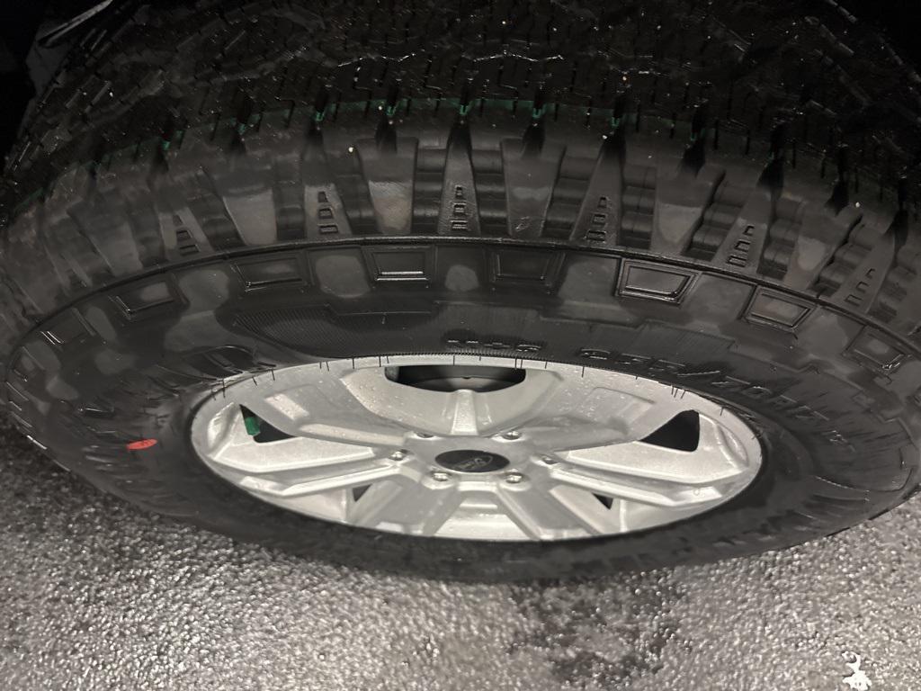 new 2025 Ford Ranger car, priced at $35,990