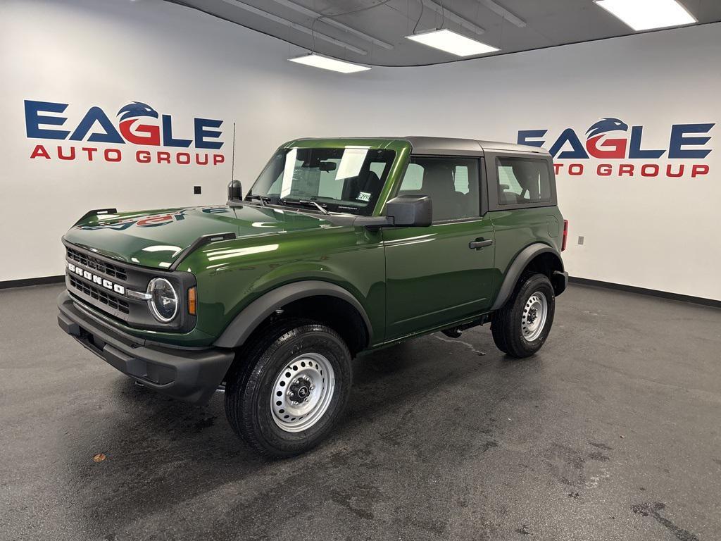 new 2025 Ford Bronco car, priced at $39,890