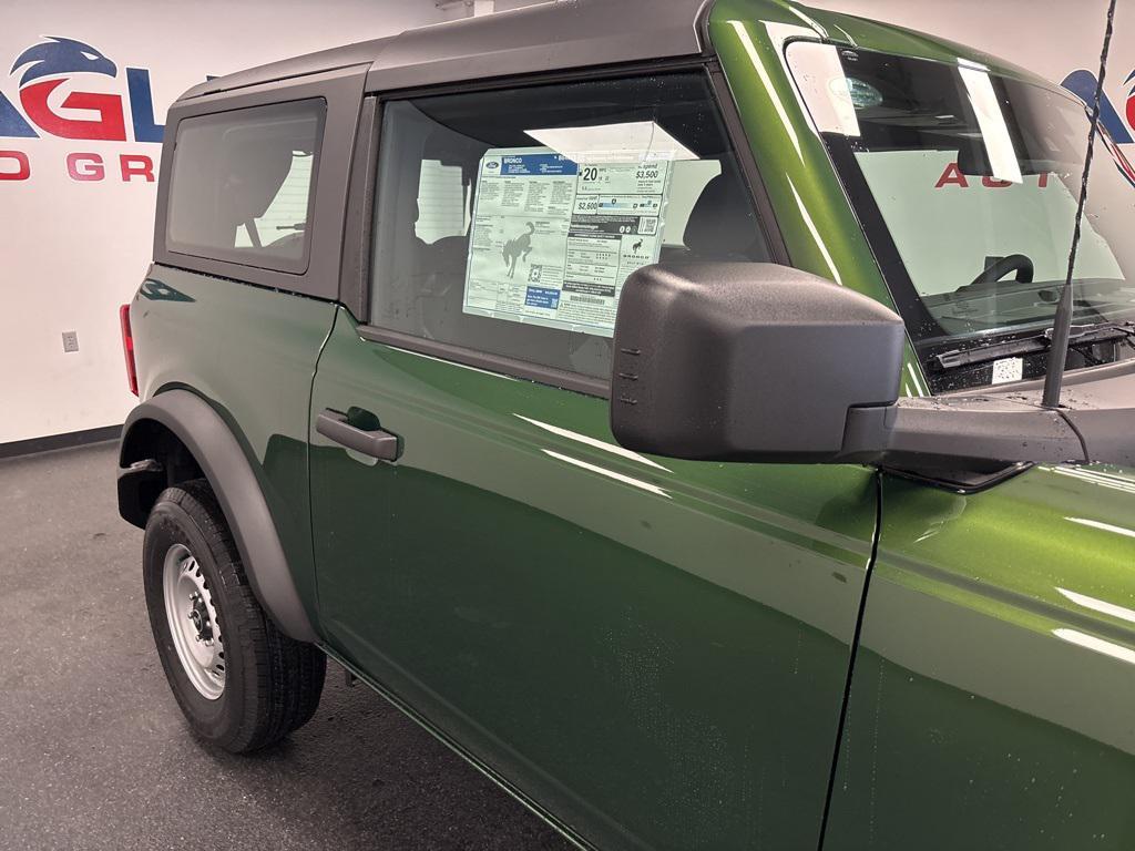 new 2025 Ford Bronco car, priced at $39,890