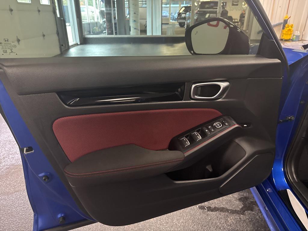 used 2022 Honda Civic Si car, priced at $29,160