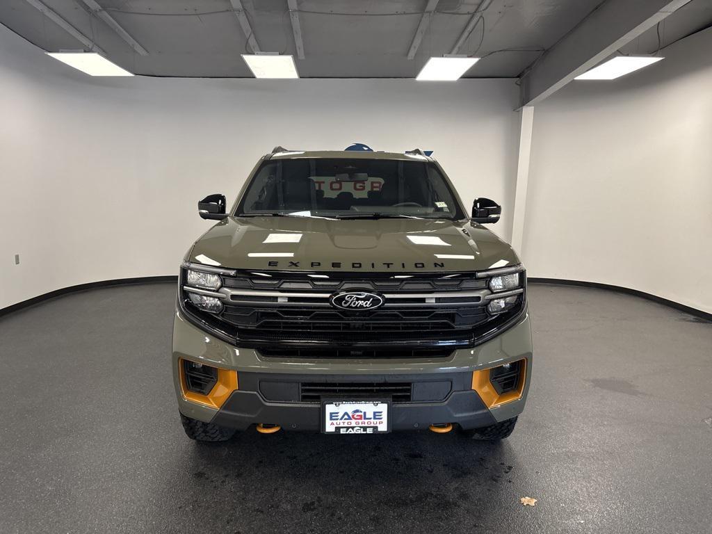 new 2025 Ford Expedition car, priced at $80,990
