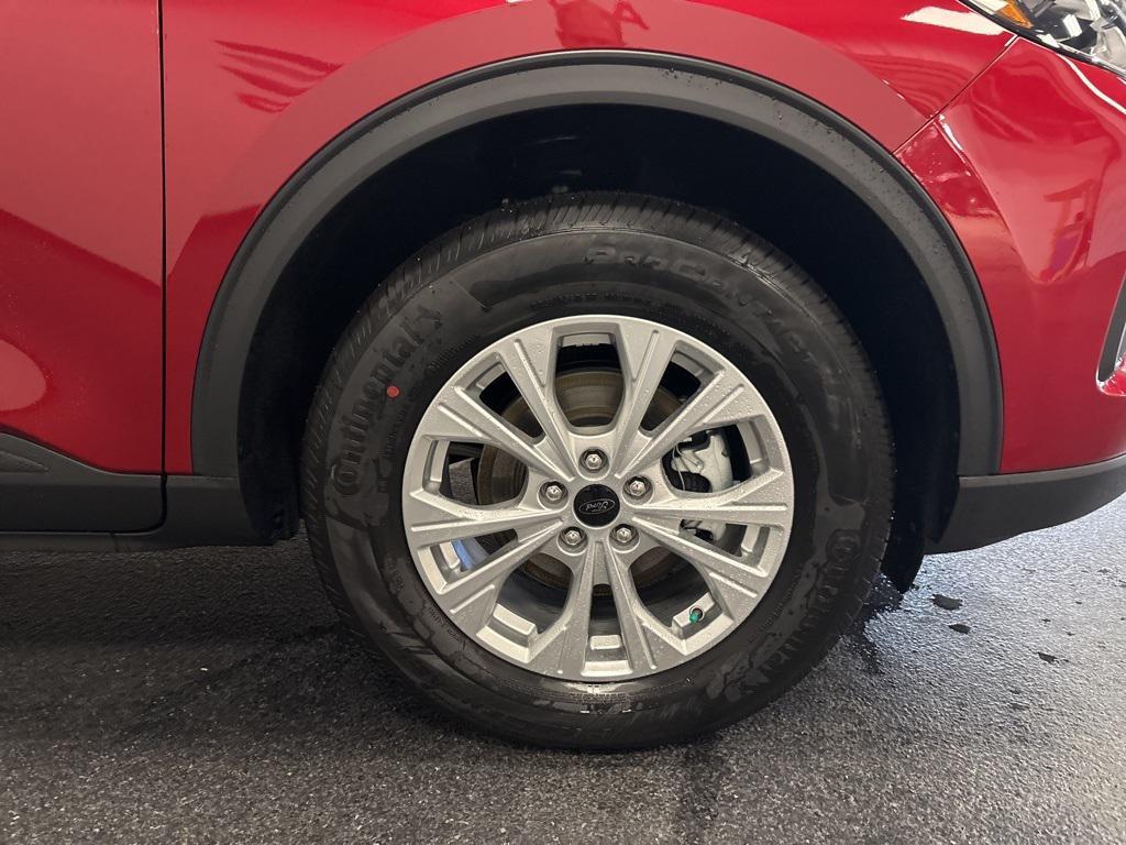 new 2026 Ford Escape car, priced at $31,990