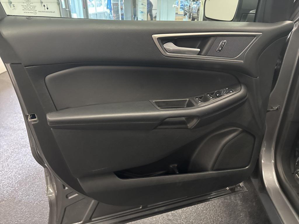 used 2023 Ford Edge car, priced at $28,990