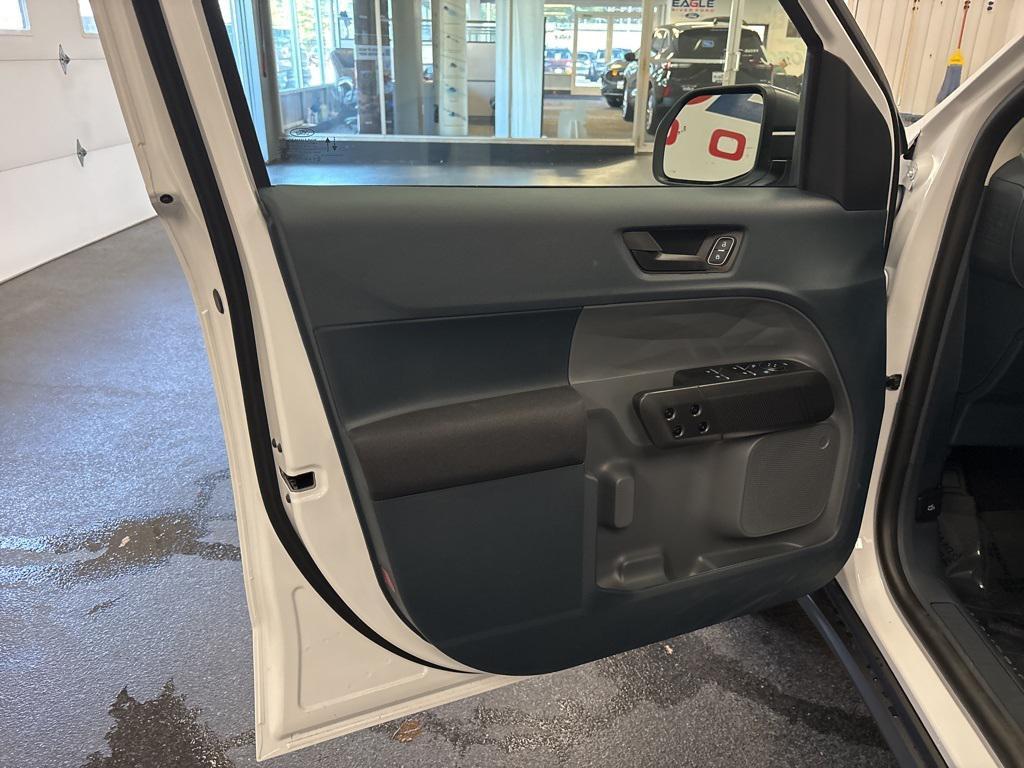 new 2025 Ford Maverick car, priced at $28,990