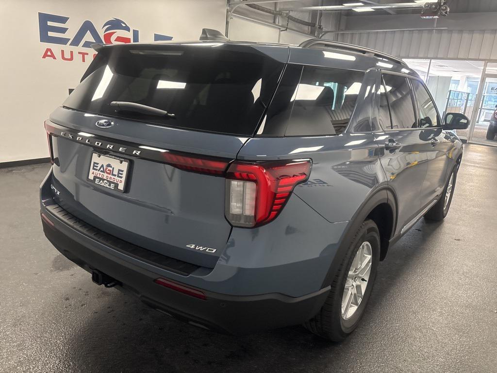new 2025 Ford Explorer car, priced at $40,990