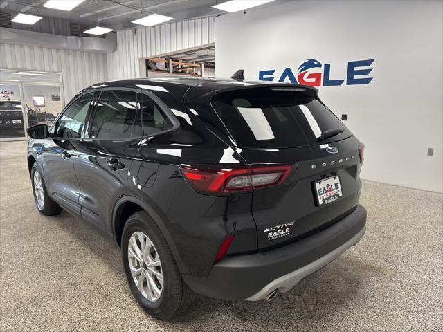 new 2025 Ford Escape car, priced at $27,990