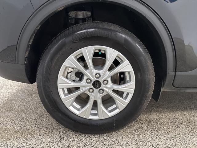 new 2025 Ford Escape car, priced at $27,990