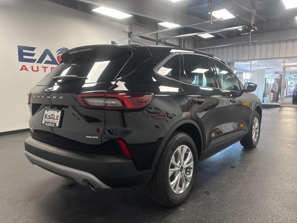 new 2025 Ford Escape car, priced at $26,490