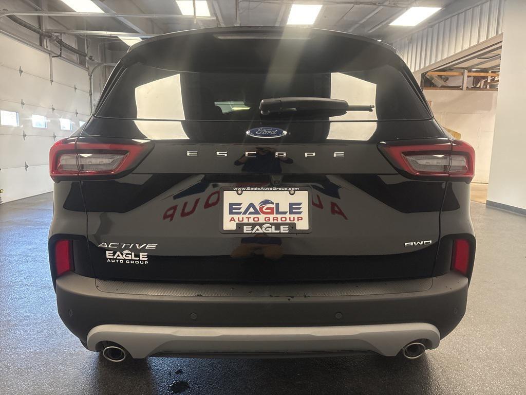 new 2025 Ford Escape car, priced at $26,490
