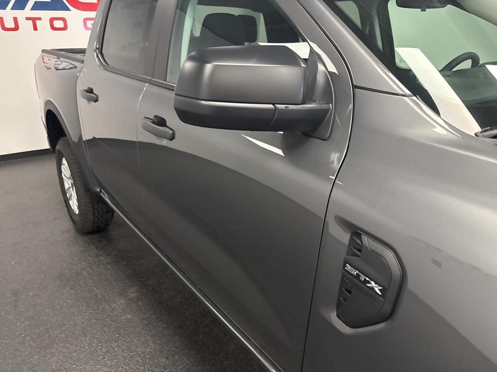new 2025 Ford Ranger car, priced at $35,990