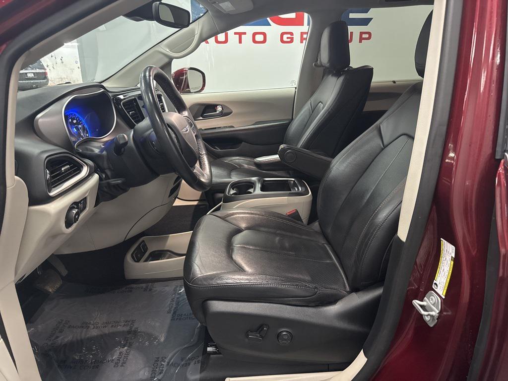 used 2020 Chrysler Pacifica car, priced at $20,690