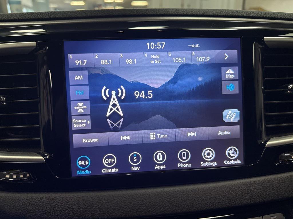 used 2020 Chrysler Pacifica car, priced at $20,690