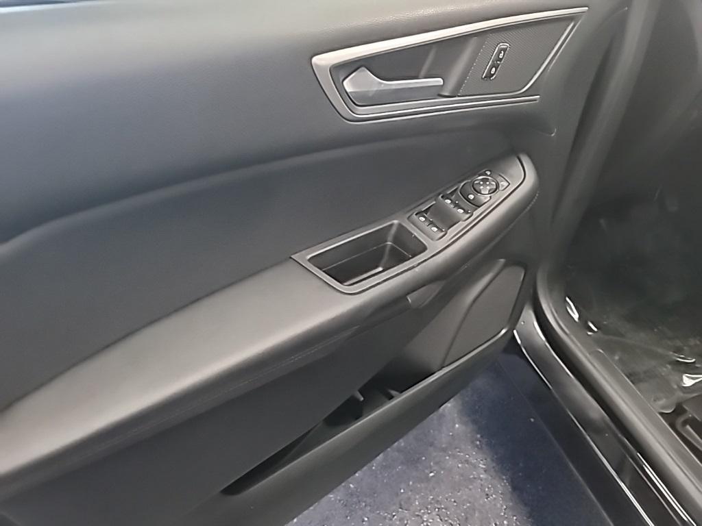 used 2023 Ford Edge car, priced at $29,680