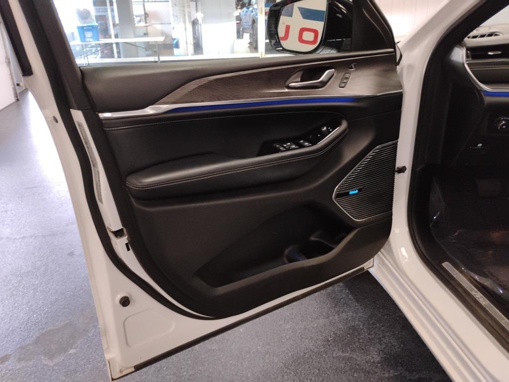 used 2021 Jeep Grand Cherokee L car, priced at $25,470