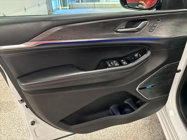 used 2021 Jeep Grand Cherokee L car, priced at $28,990