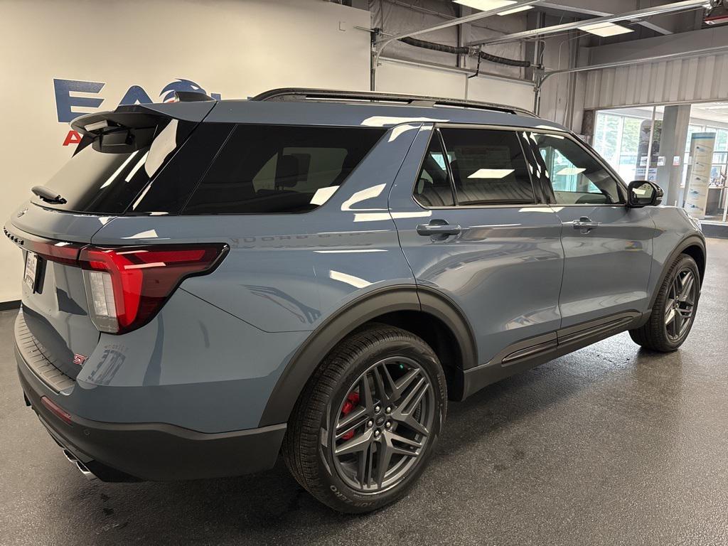 new 2025 Ford Explorer car, priced at $57,990