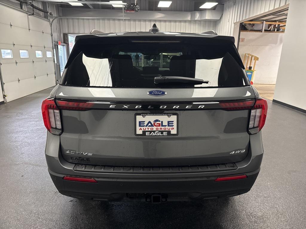 new 2025 Ford Explorer car, priced at $39,990