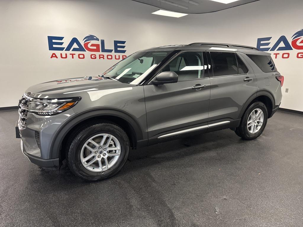 new 2025 Ford Explorer car, priced at $39,990