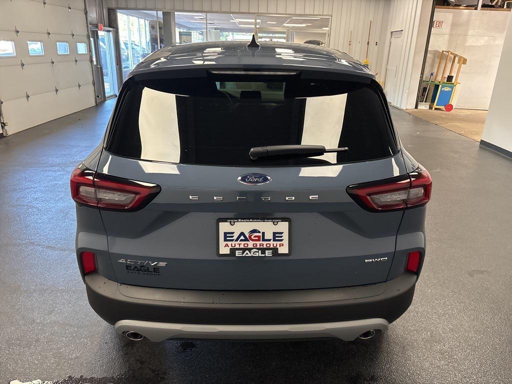 new 2026 Ford Escape car, priced at $31,990