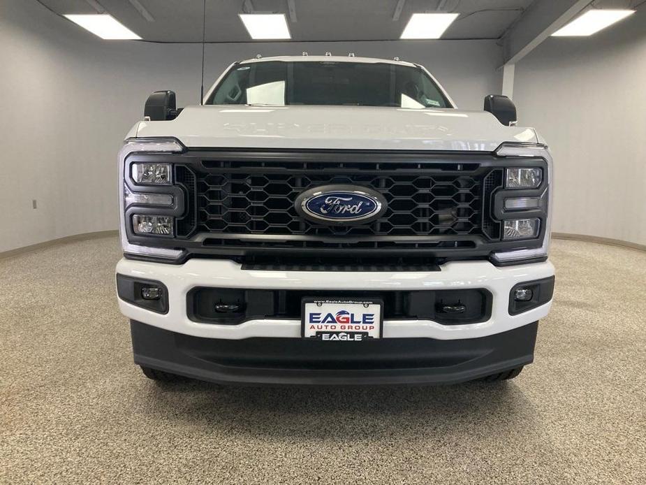 new 2024 Ford F-250 car, priced at $58,302