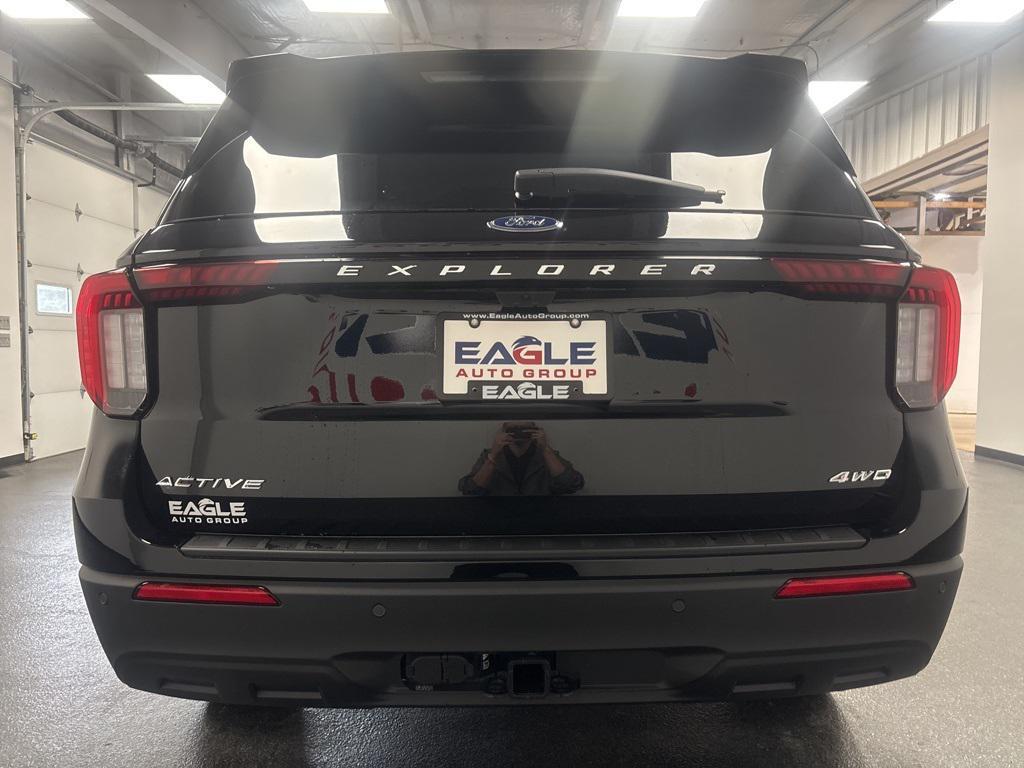 new 2025 Ford Explorer car, priced at $43,745