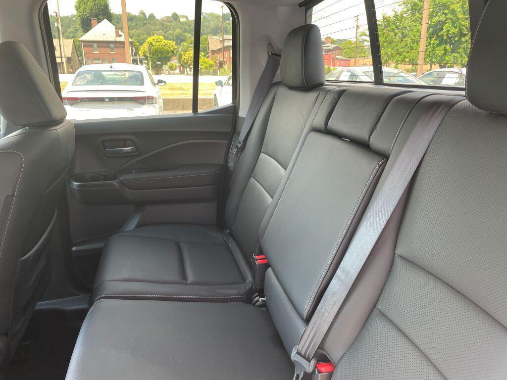 new 2025 Honda Ridgeline car, priced at $44,680