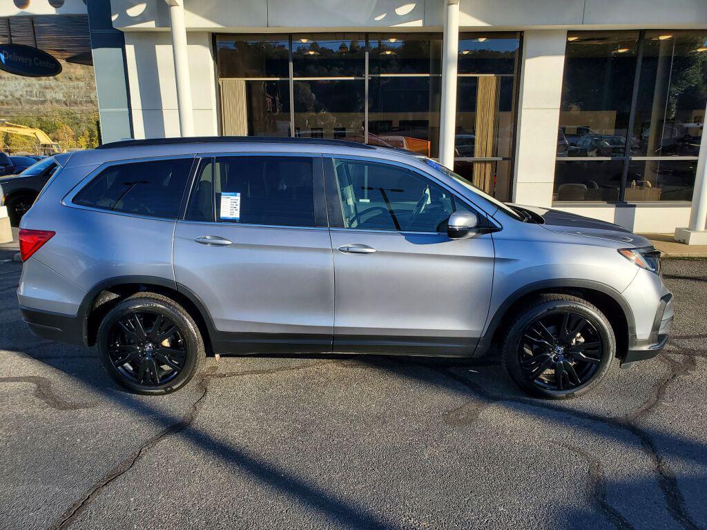 used 2022 Honda Pilot car, priced at $32,999