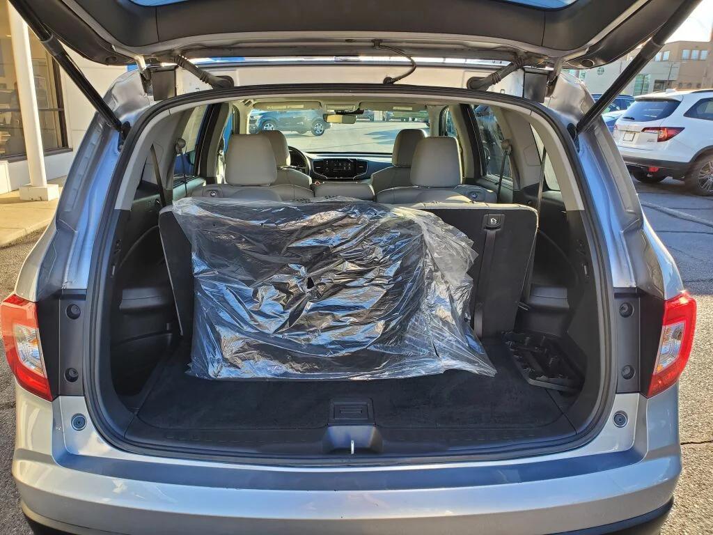 used 2022 Honda Pilot car, priced at $32,999