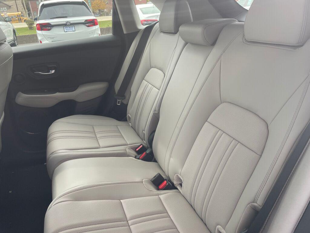 new 2026 Honda HR-V car, priced at $33,000