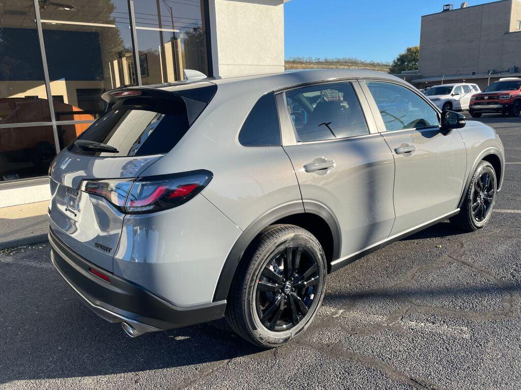 new 2026 Honda HR-V car, priced at $31,405