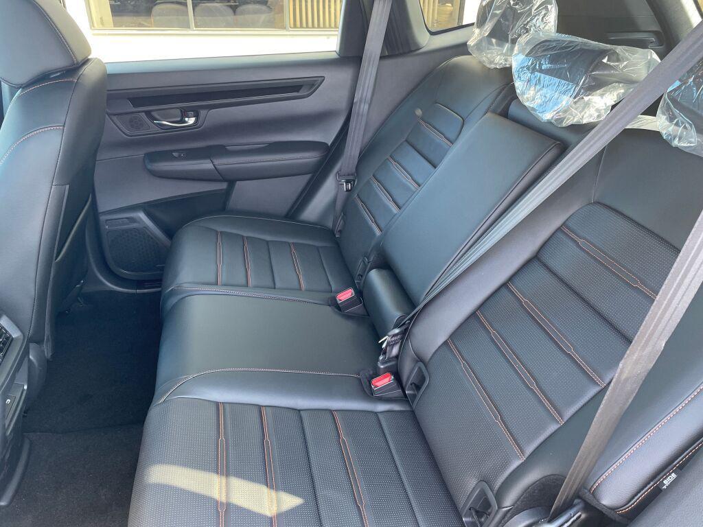 new 2026 Honda CR-V Hybrid car, priced at $41,675