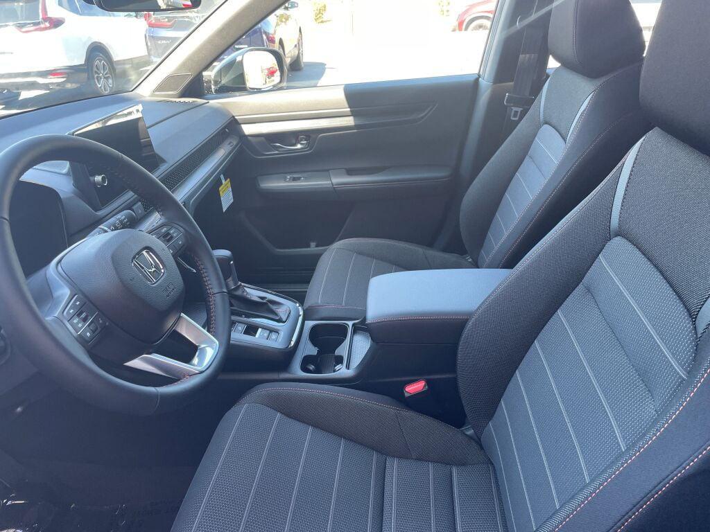 new 2026 Honda CR-V Hybrid car, priced at $38,580