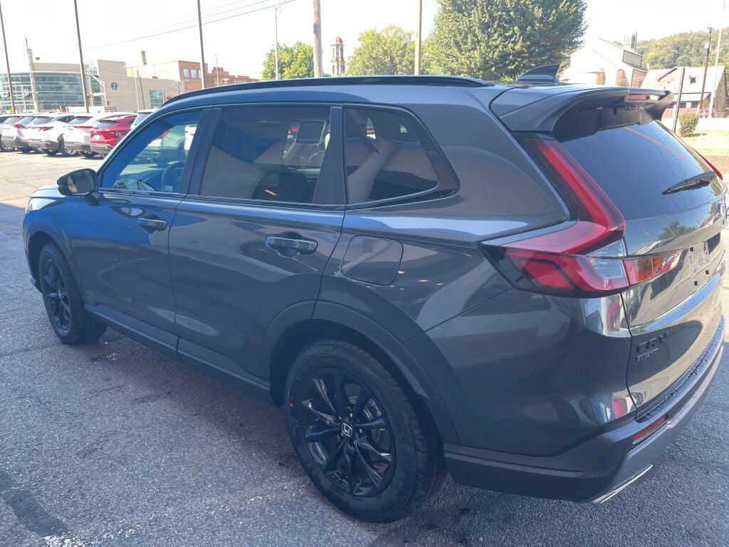 new 2026 Honda CR-V Hybrid car, priced at $38,580