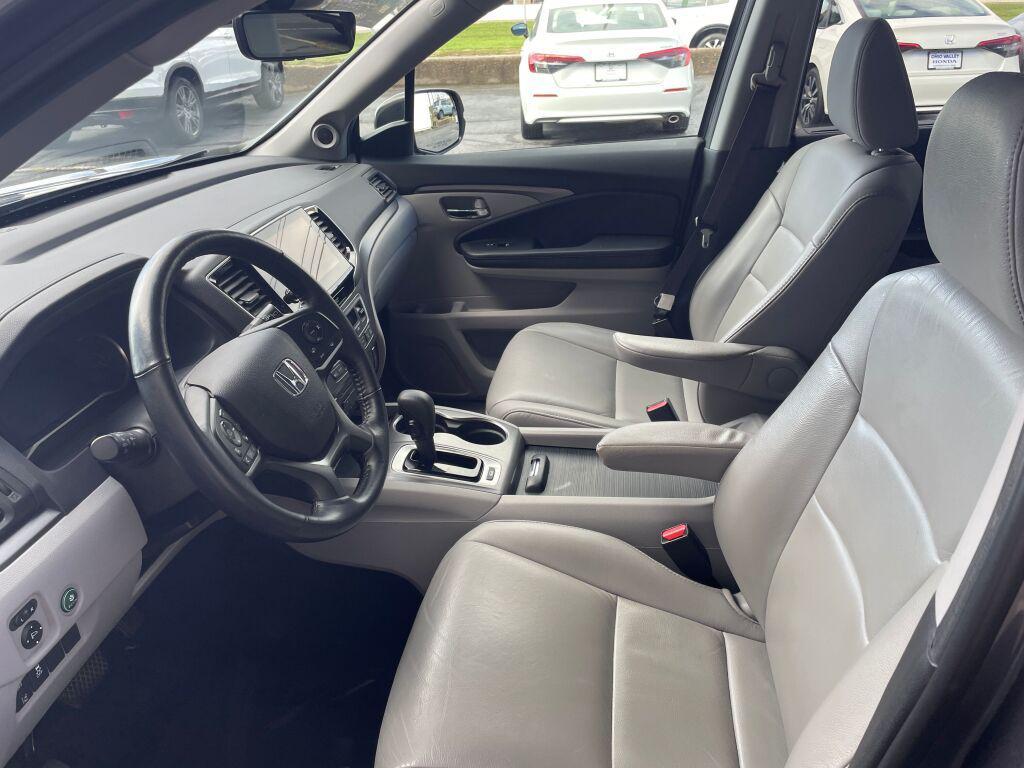 used 2020 Honda Pilot car, priced at $25,990
