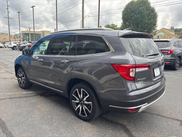 used 2022 Honda Pilot car, priced at $35,999