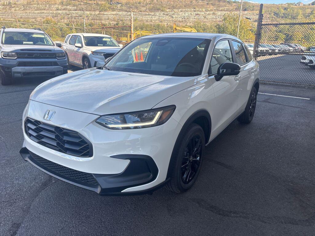 new 2026 Honda HR-V car, priced at $31,405