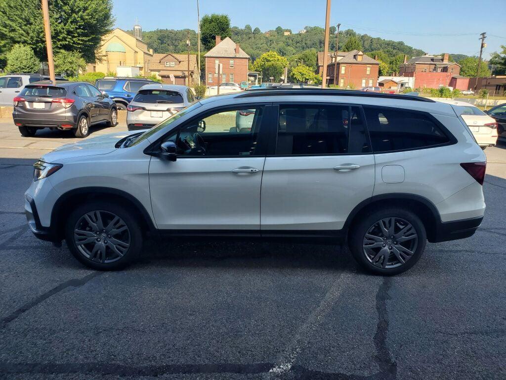 used 2022 Honda Pilot car, priced at $29,997
