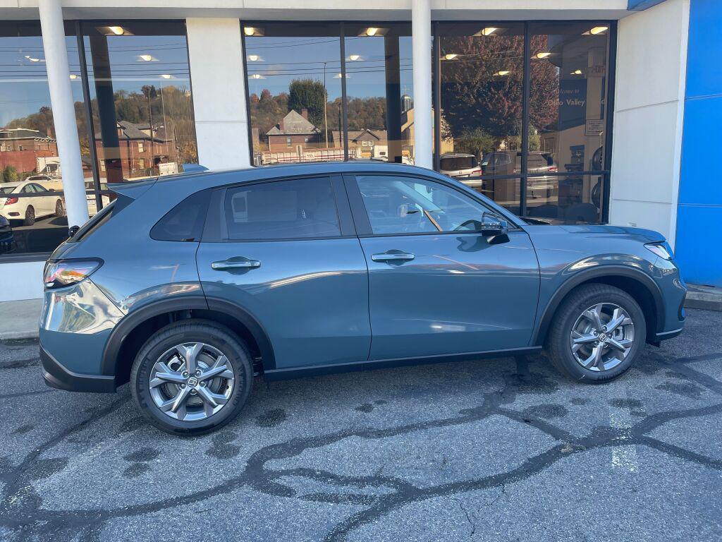 new 2026 Honda HR-V car, priced at $29,605