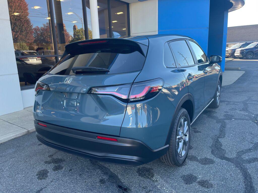 new 2026 Honda HR-V car, priced at $29,605