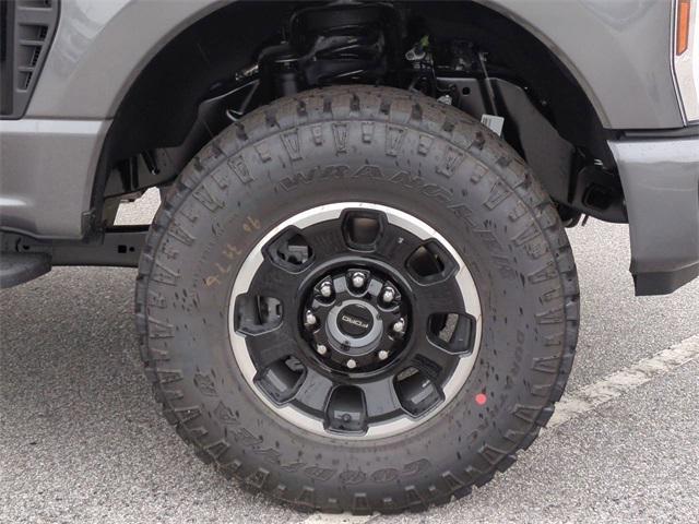 new 2025 Ford F-350 car, priced at $78,617