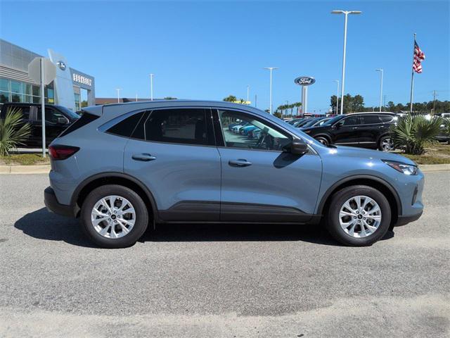 used 2024 Ford Escape car, priced at $25,999