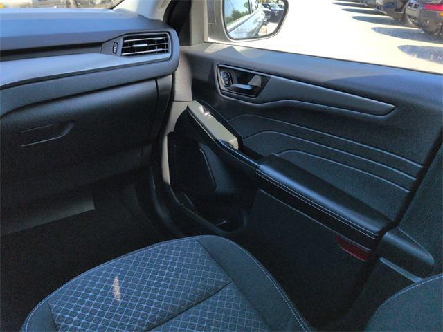 used 2024 Ford Escape car, priced at $25,999
