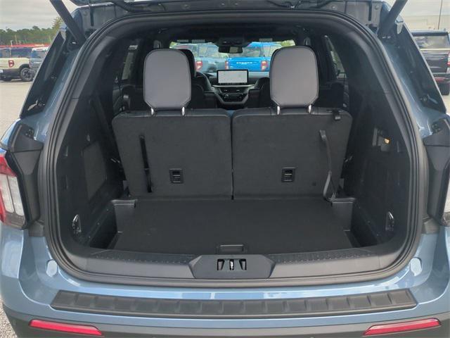 new 2025 Ford Explorer car, priced at $50,709